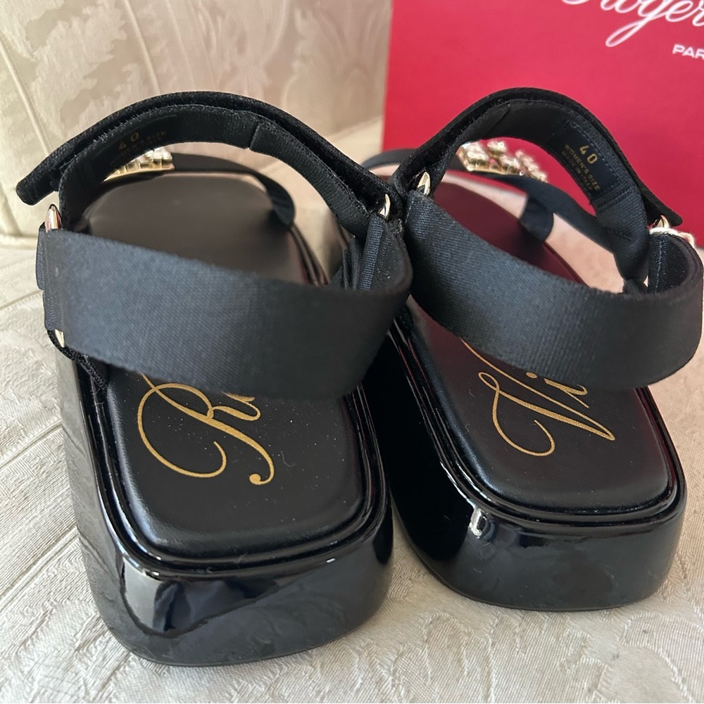 NIB $1295 ROGER VIVIER Vivier Slide Trekky sandals with crystal buckle size 40 - Picture 5 of 10
